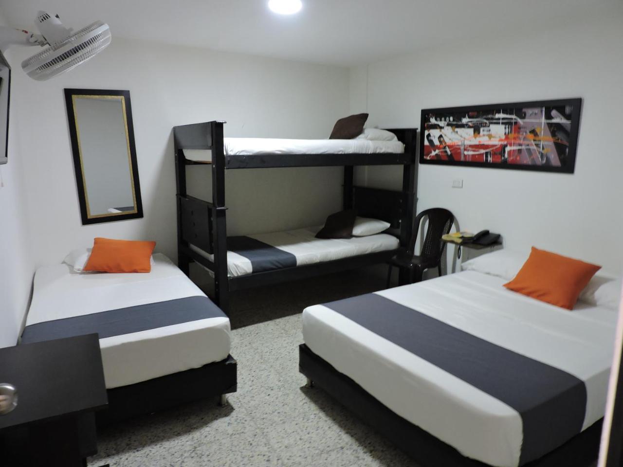 Hotel Jc 43 Medellín Esterno foto