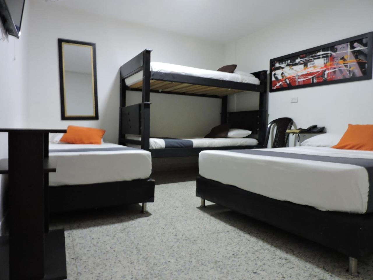 Hotel Jc 43 Medellín Esterno foto
