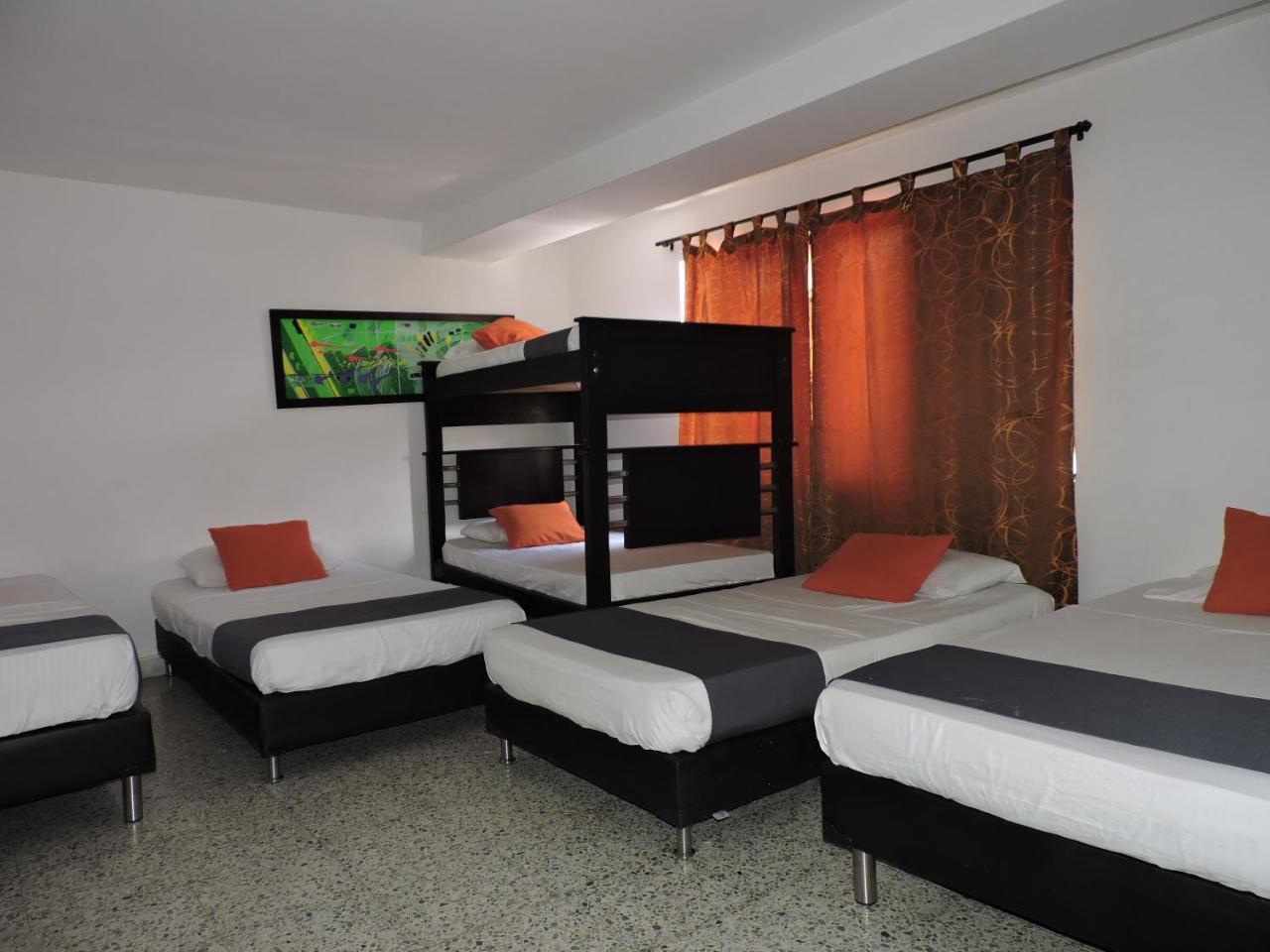 Hotel Jc 43 Medellín Esterno foto