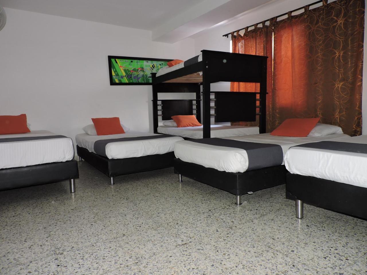 Hotel Jc 43 Medellín Esterno foto