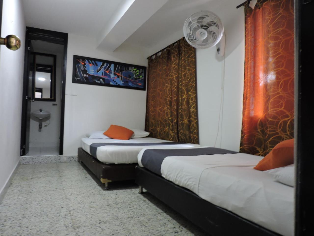 Hotel Jc 43 Medellín Esterno foto