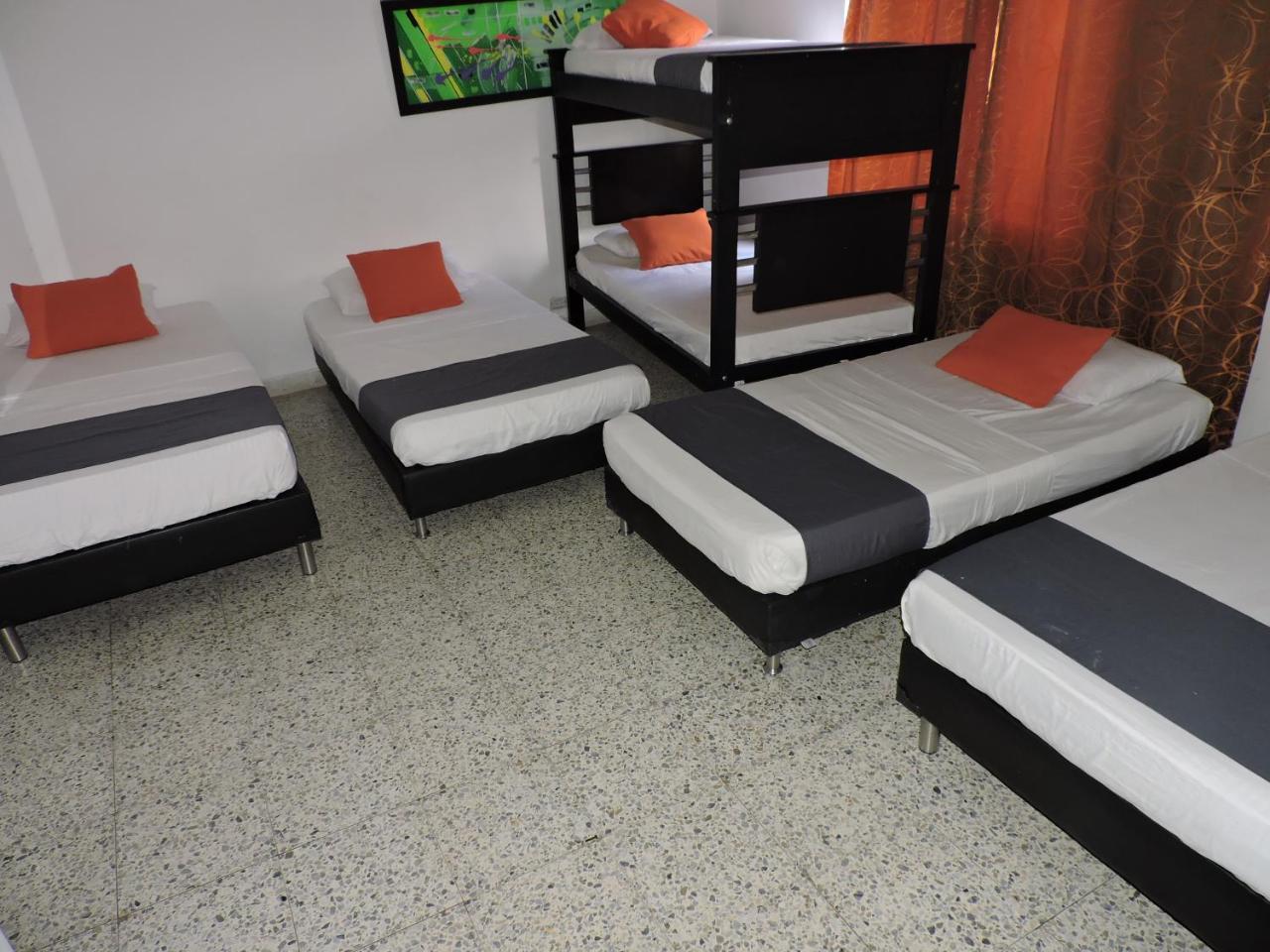 Hotel Jc 43 Medellín Esterno foto