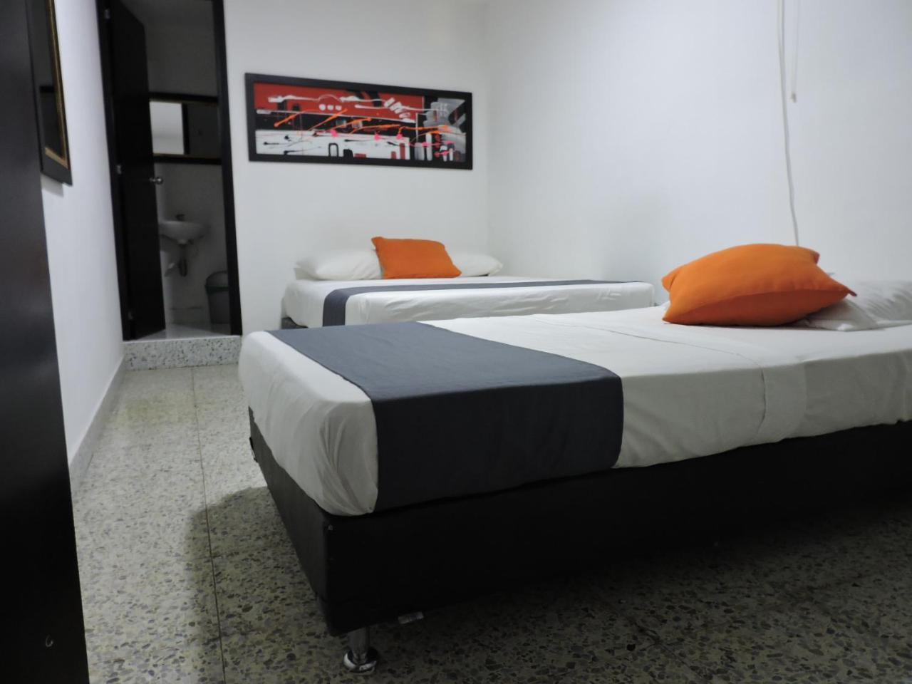 Hotel Jc 43 Medellín Esterno foto