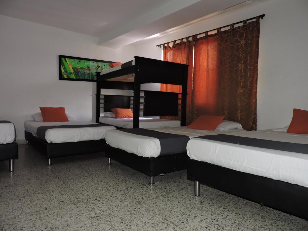 Hotel Jc 43 Medellín Esterno foto